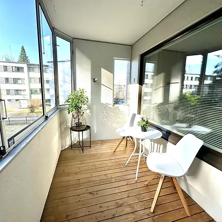 Iso Saunallinen Kaksio Laehellae Keskustaa *