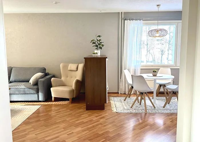 Appartement Iso Saunallinen Kaksio Laehellae Keskustaa *