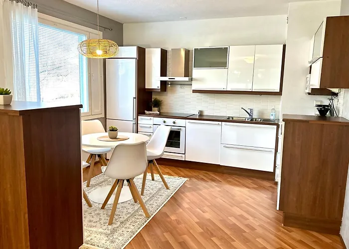 Iso Saunallinen Kaksio Laehellae Keskustaa *