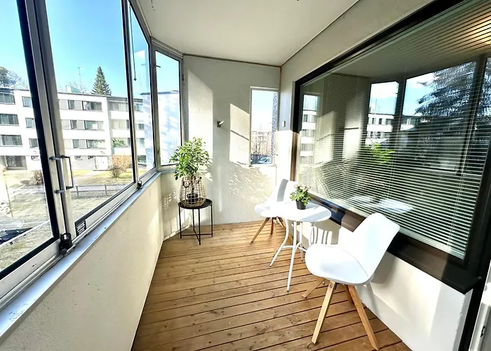 Iso Saunallinen Kaksio Laehellae Keskustaa *